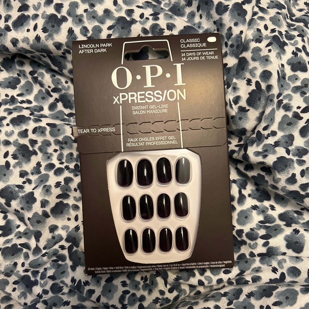 OPI xpress-on nails in Lincoln Park After Dark (black)